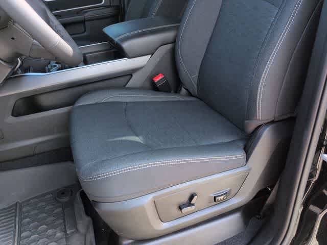 Used 2025 RAM 3500 Big Horn AWD/4WD image 16