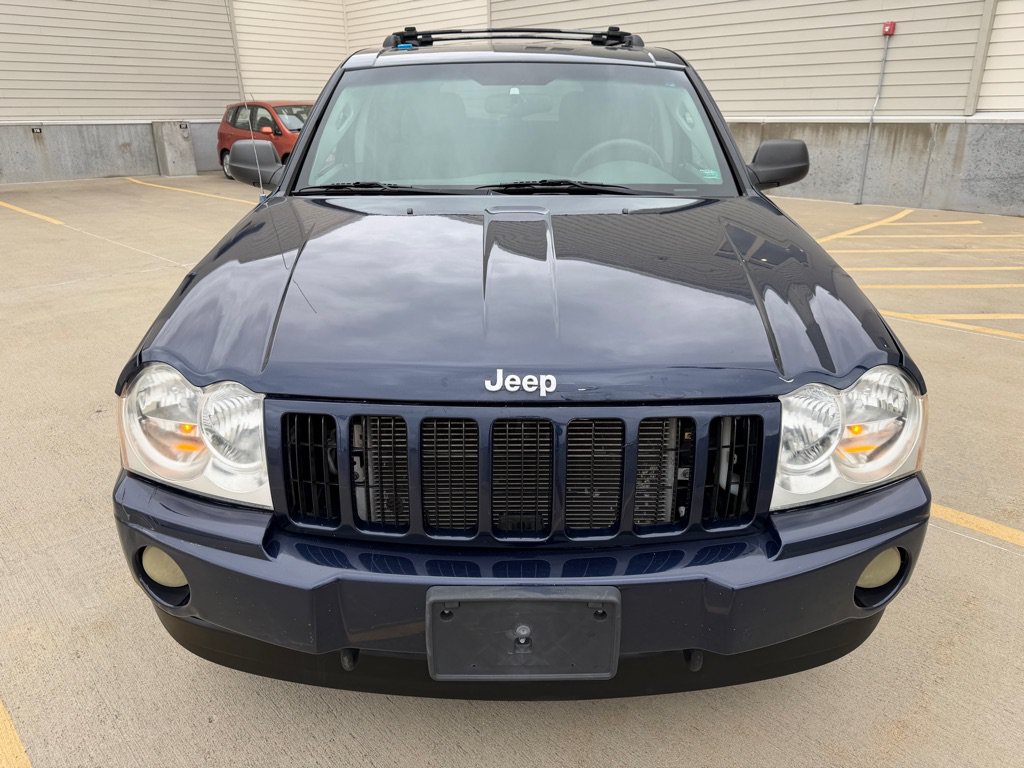 Used 2005 Jeep Grand Cherokee Laredo AWD/4WD image 8