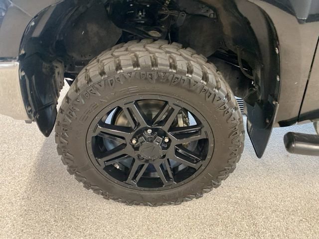 Used 2019 Toyota Tundra SR5 w/ SR5 Upgrade Package image 11