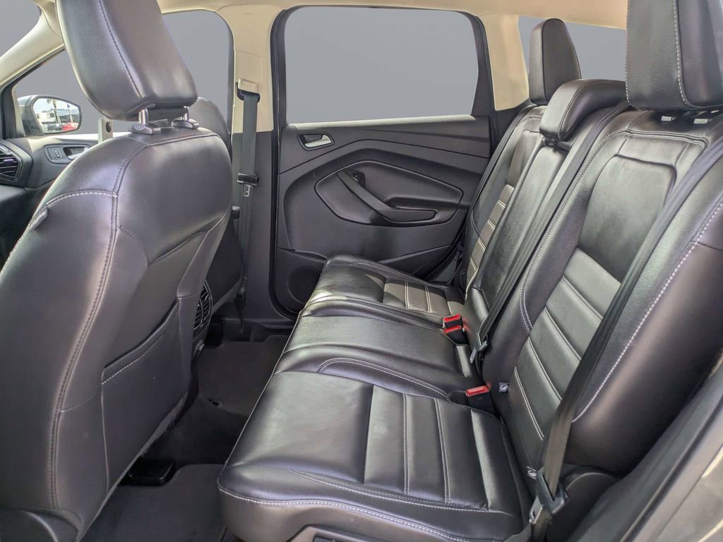 Used 2018 Ford Escape SEL w/ Ford Safe & Smart Package AWD/4WD image 14