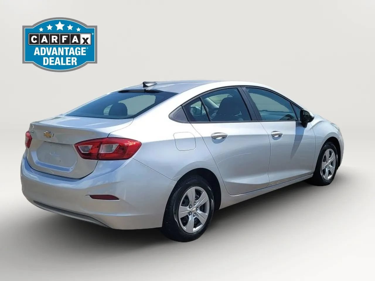 Used 2017 Chevrolet Cruze LS FWD image 5