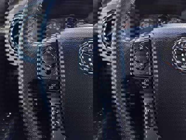 Used 2017 Toyota Tacoma TRD Sport image 14