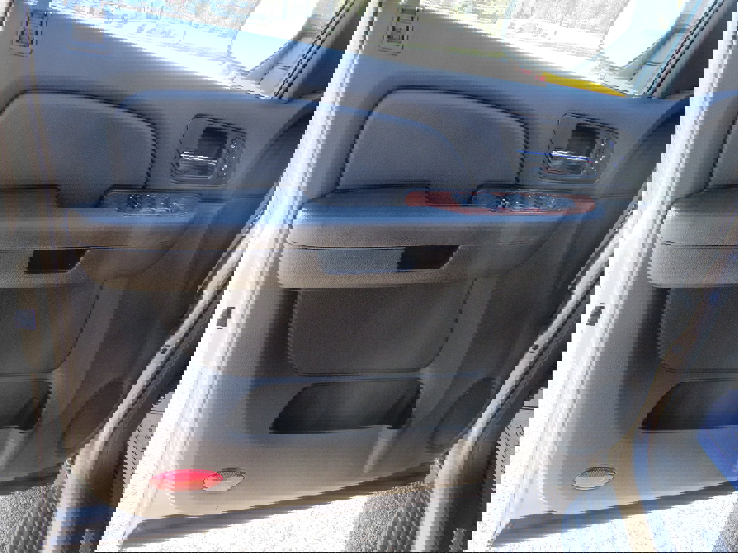 Used 2008 Chevrolet Avalanche LTZ w/ LTZ Preferred Equipment Group image 13