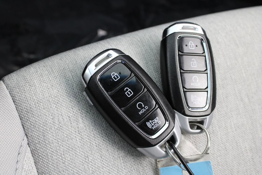 Certified 2023 Hyundai Kona SE image 30