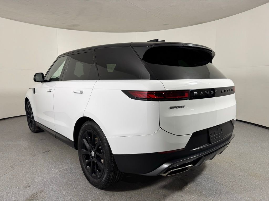 Used 2024 Land Rover Range Rover Sport SE image 7