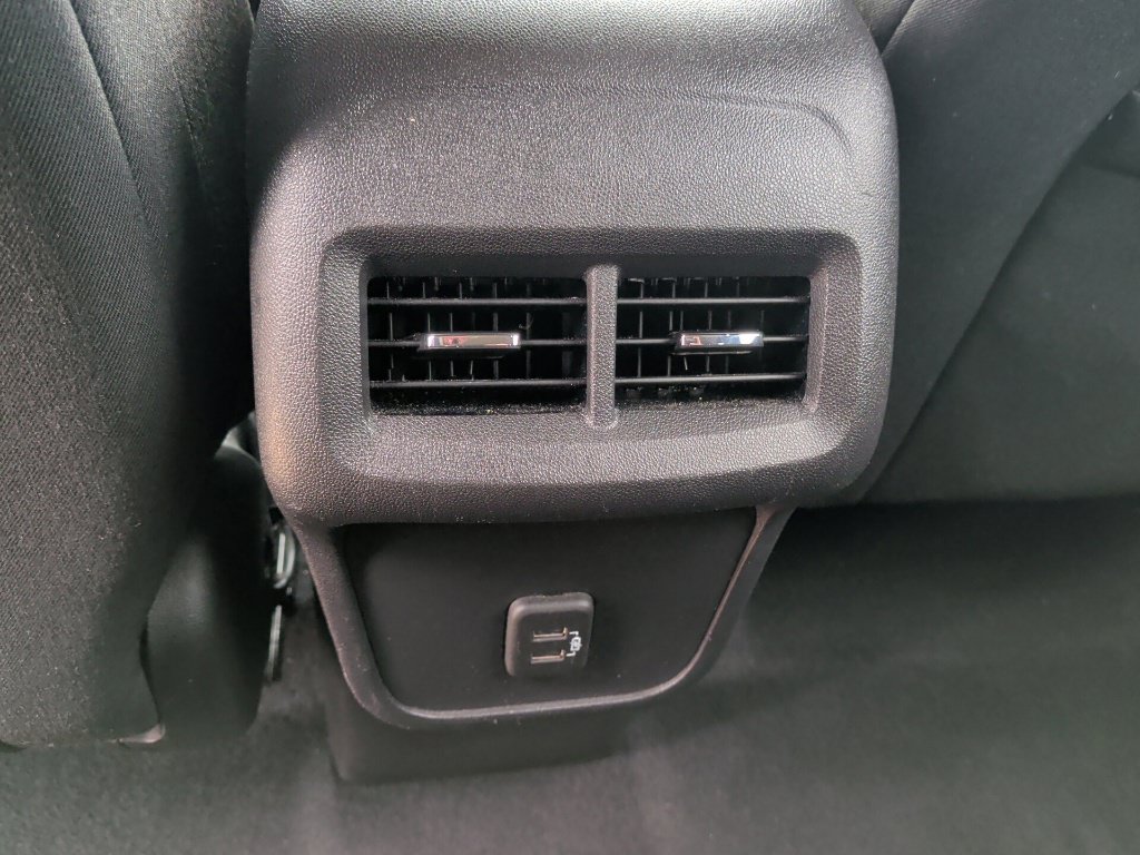 Used 2021 Chevrolet Equinox LT FWD image 35