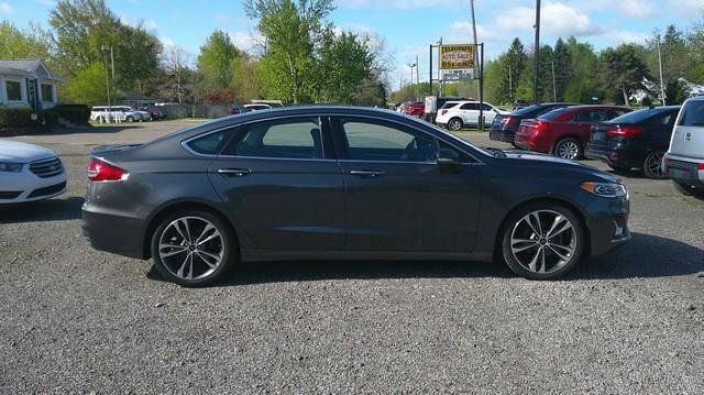 Used 2019 Ford Fusion Titanium AWD/4WD image 3