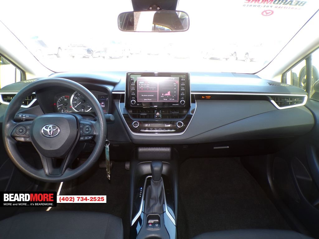 Used 2021 Toyota Corolla LE w/ Carpet Mat Package (TMS) image 12