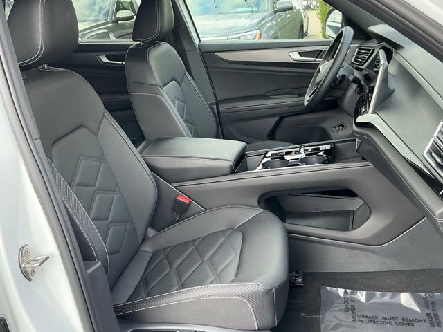 Certified 2025 Volkswagen Atlas Cross Sport SE image 21