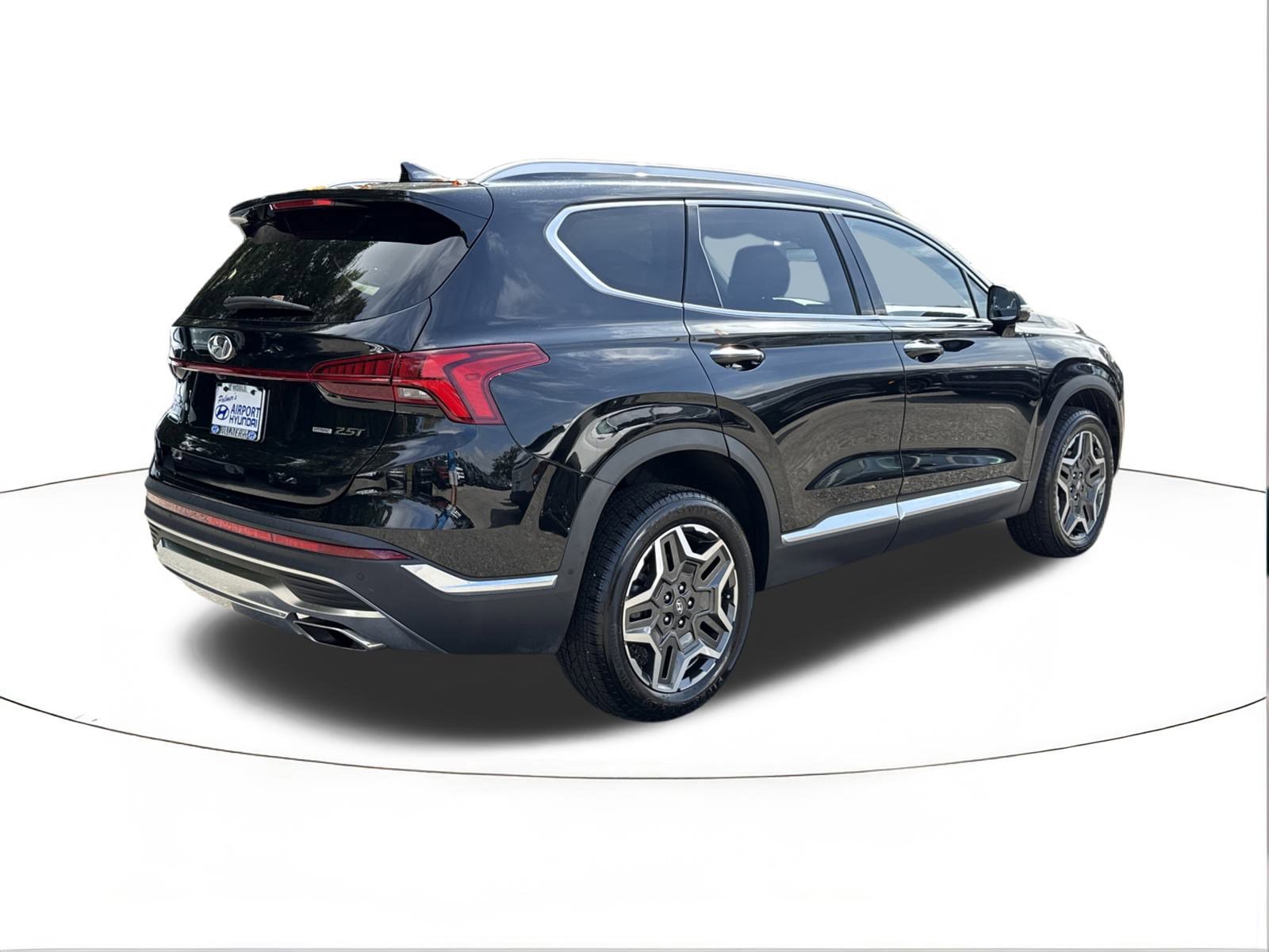 Certified 2023 Hyundai Santa Fe Limited image 3