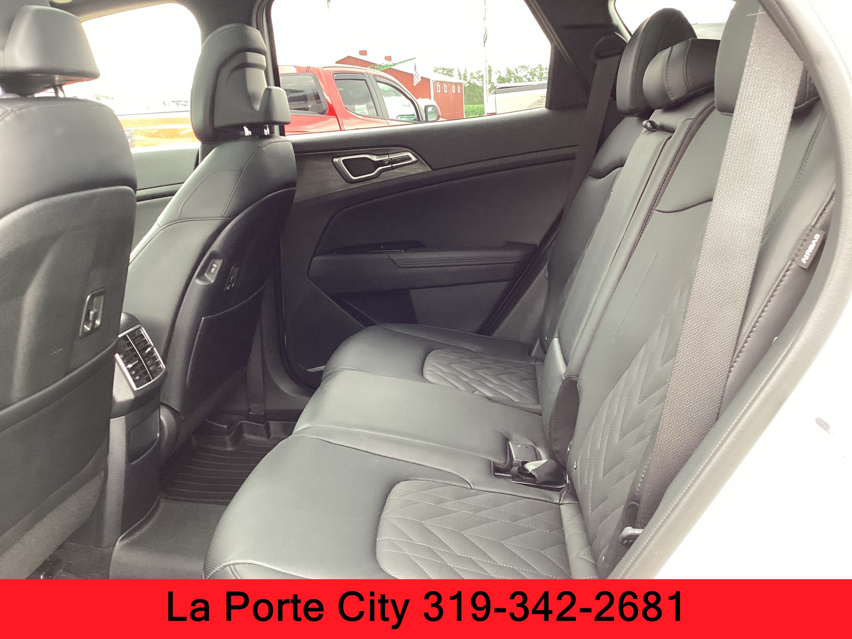 Used 2025 Kia Sportage X-Line w/ Premium Package AWD/4WD image 11