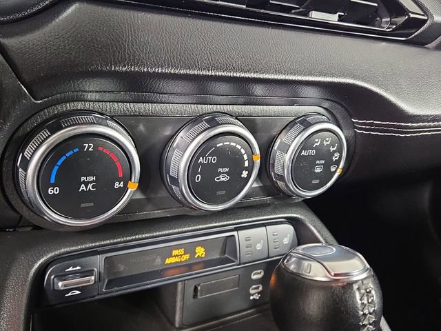 Used 2024 MAZDA MX-5 Miata RF Grand Touring image 18