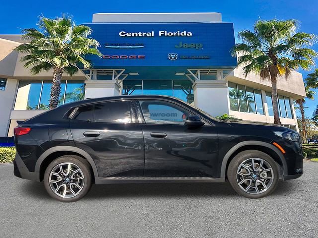 Used 2025 BMW X2 xDrive28i image 4