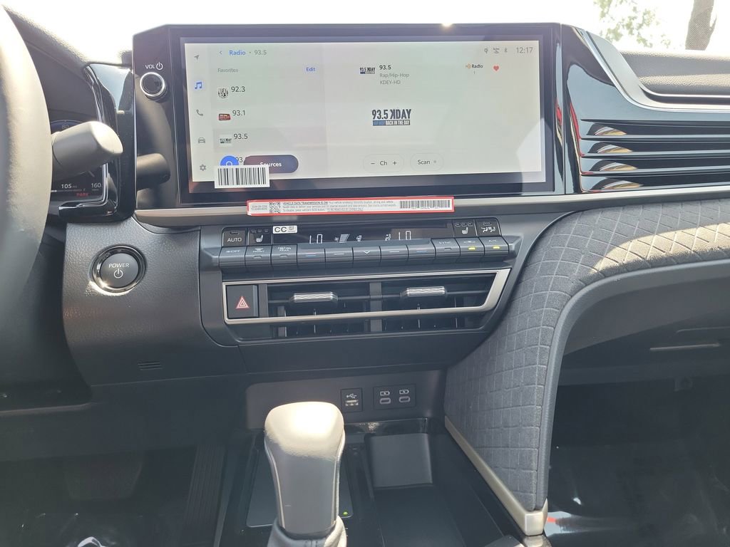 Used 2026 Toyota Camry XLE image 15