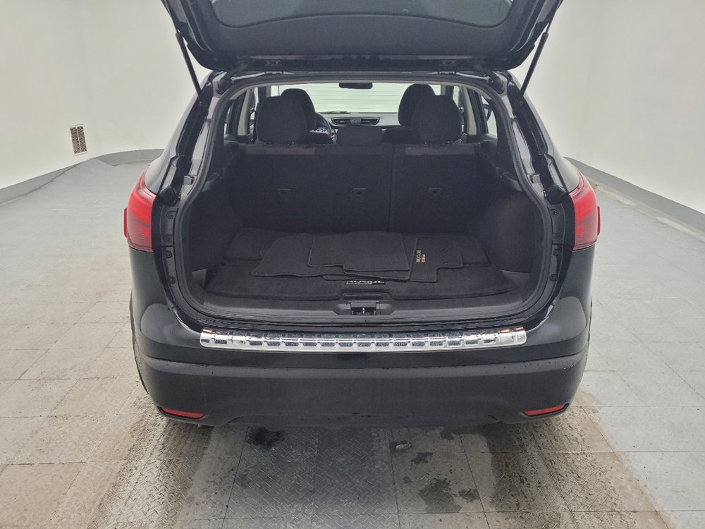 Used 2018 Nissan Rogue Sport SV image 29