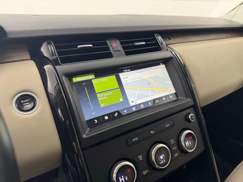 Used 2019 Land Rover Discovery SE image 10