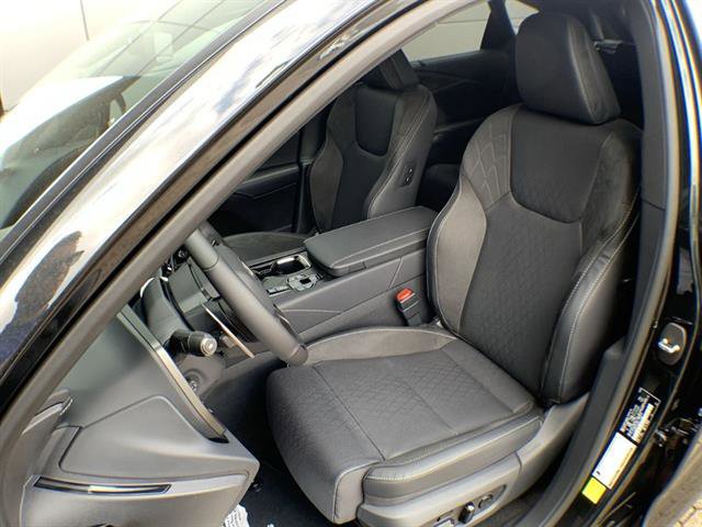 Used 2026 Lexus RX 450h AWD image 11