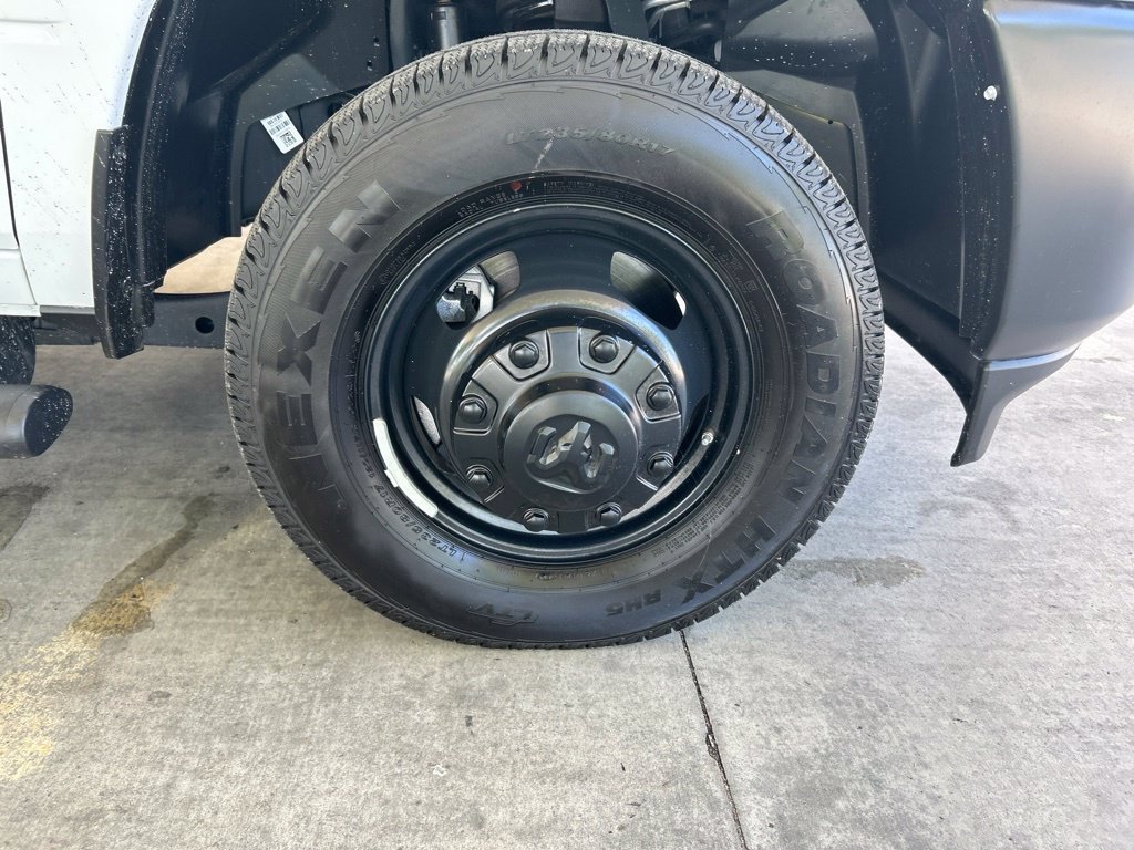 Used 2025 RAM 3500 Tradesman AWD/4WD image 22