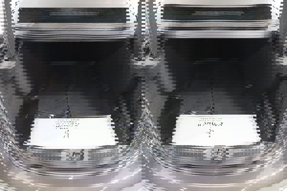 Used 2022 Maserati Ghibli Modena image 59