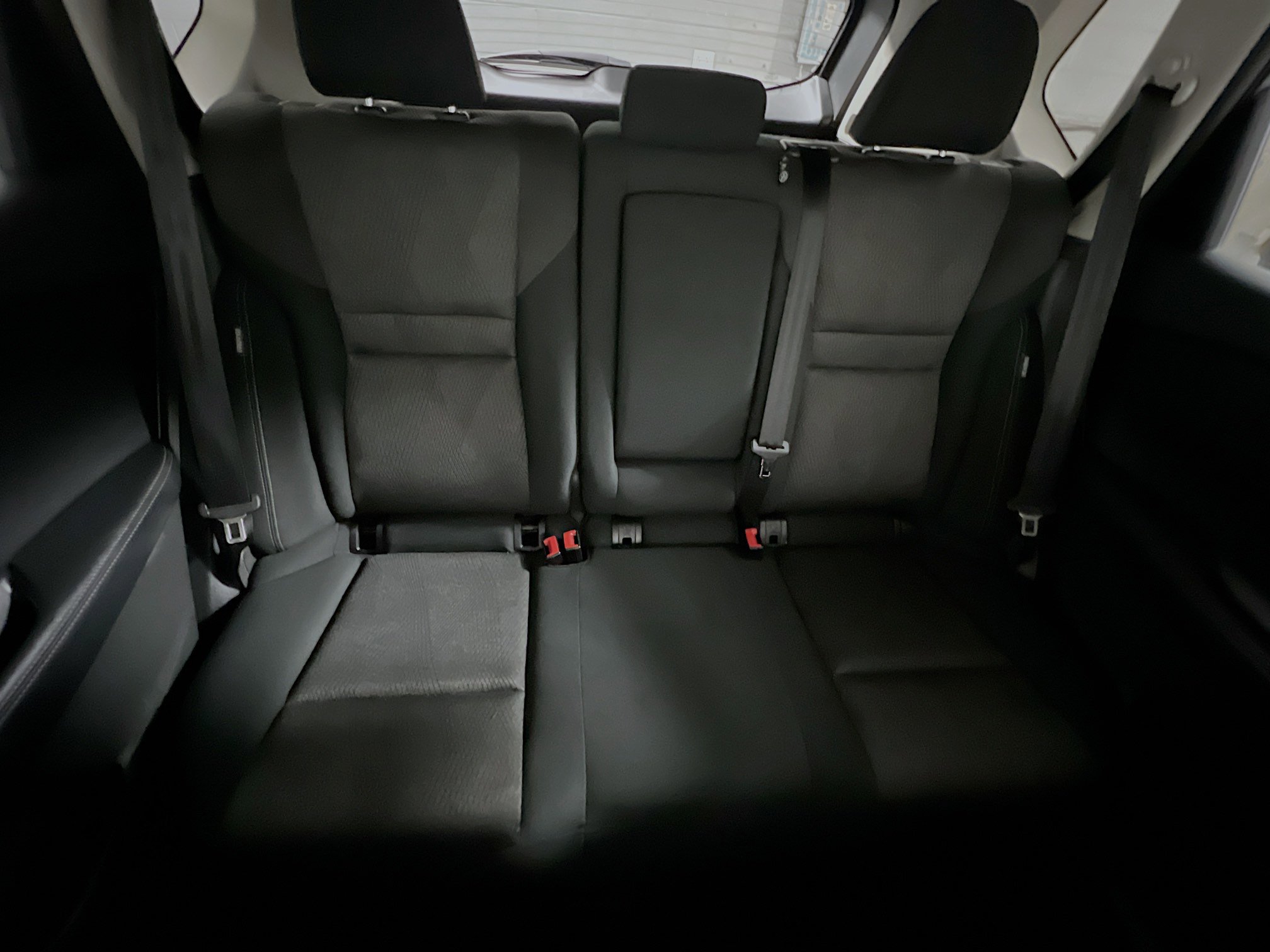 Used 2024 Nissan Rogue SV image 33