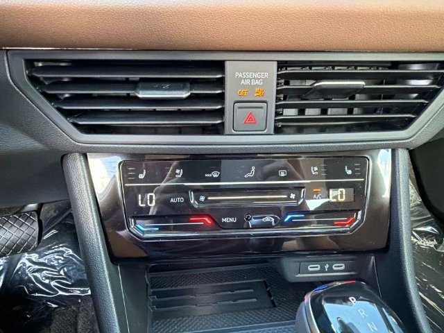 New 2027 Volkswagen Jetta SEL FWD image 22