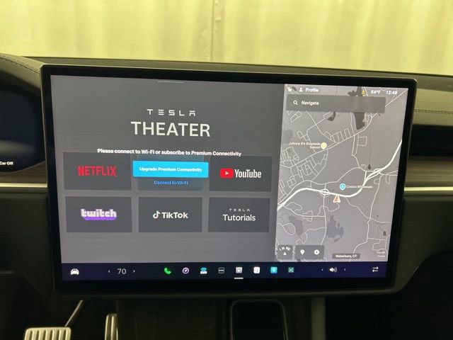 Used 2024 Tesla Model X image 15