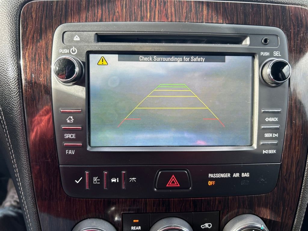 Used 2015 Chevrolet Traverse LT image 33