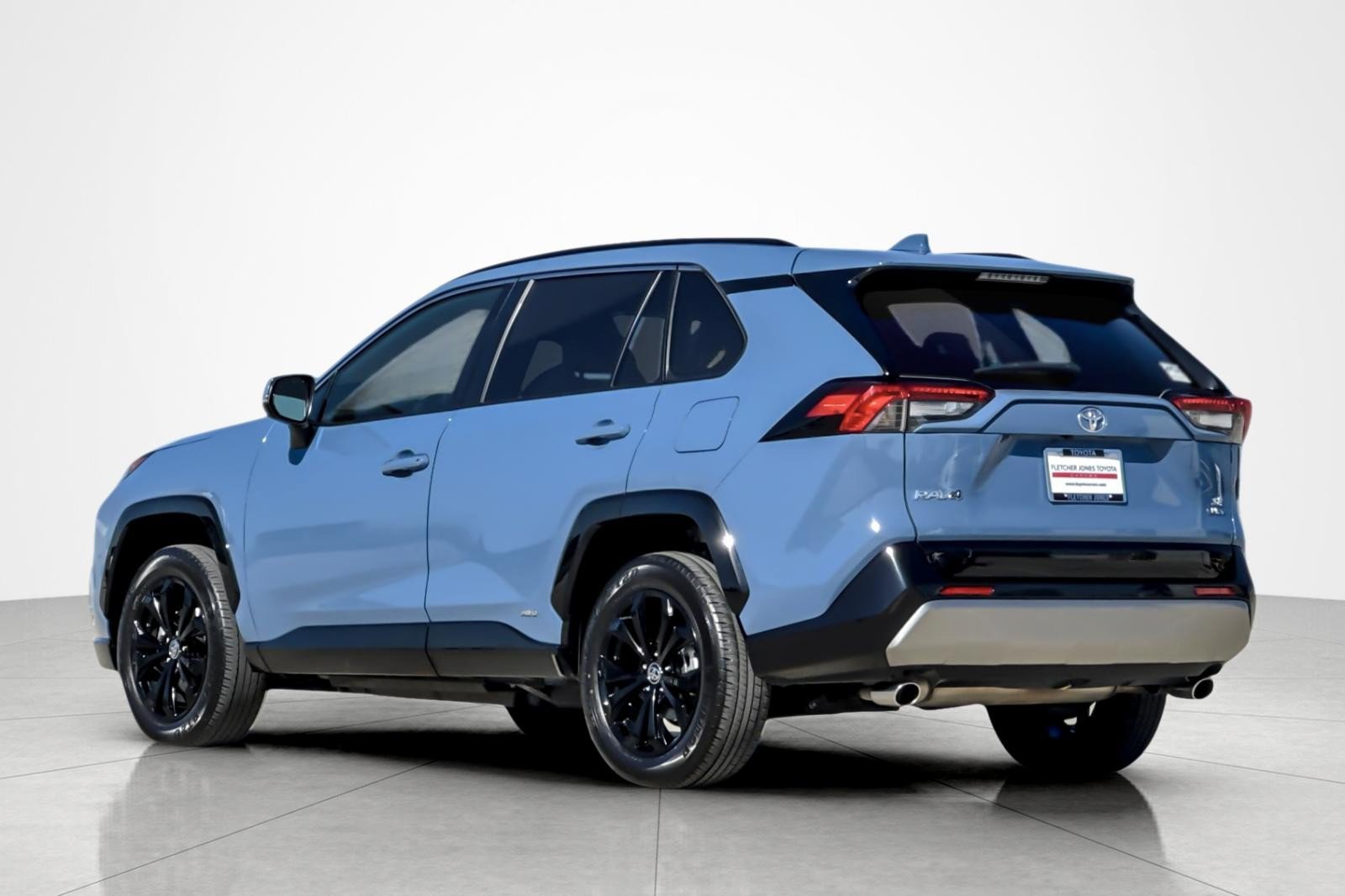 Certified 2025 Toyota RAV4 SE w/ Convenience Package AWD/4WD image 3