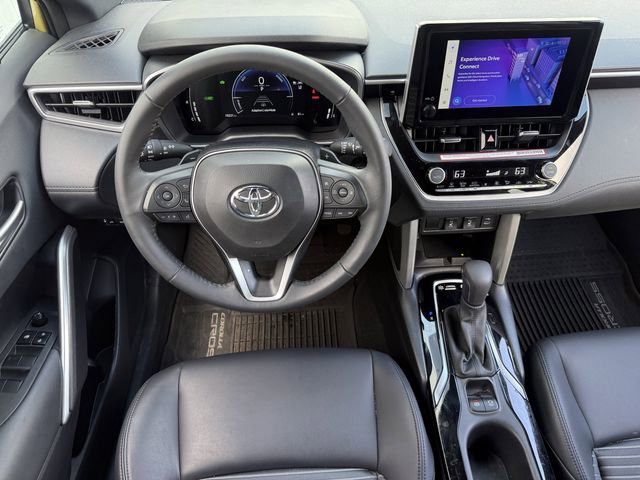 Used 2024 Toyota Corolla Cross AWD Hybrid image 12