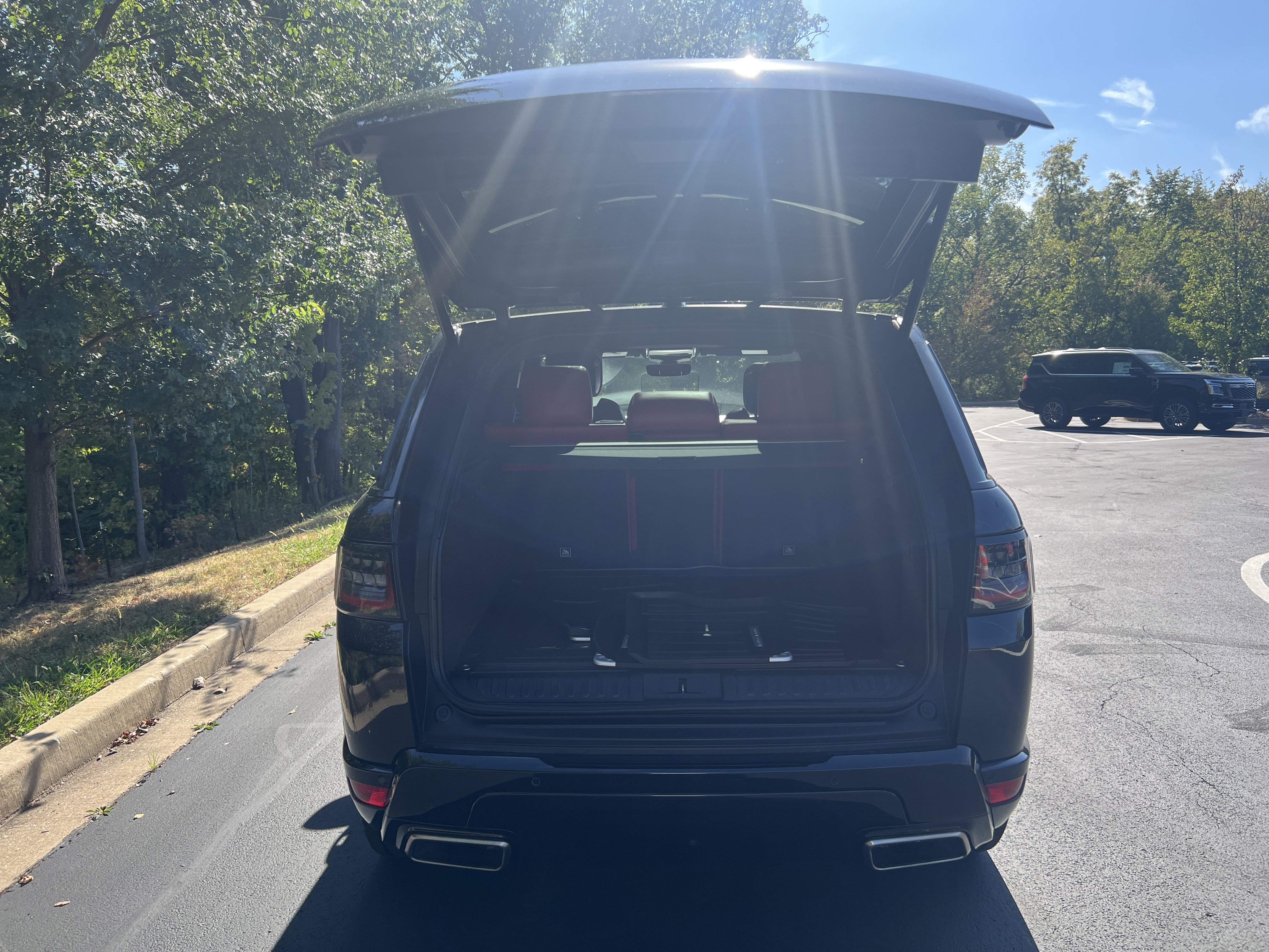 Certified 2022 Land Rover Range Rover Sport HST image 31