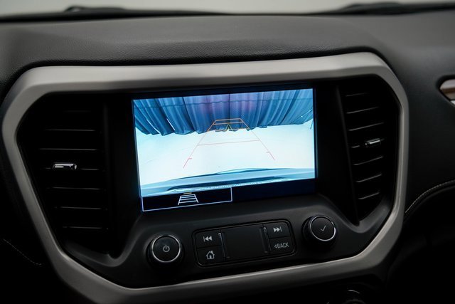 Used 2023 GMC Acadia SLE w/ Driver Convenience Package image 30