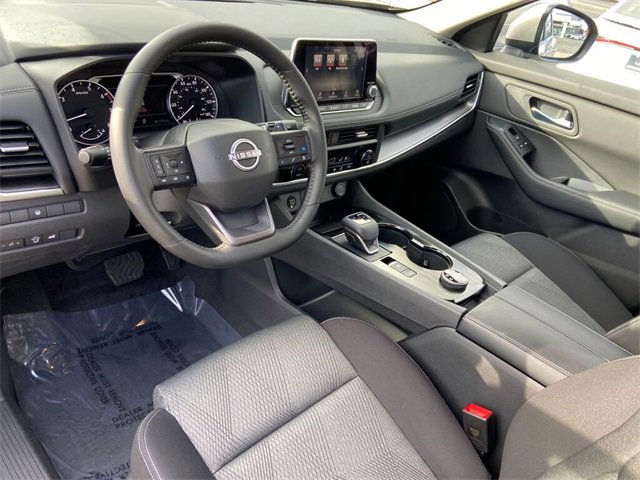 Used 2026 Nissan Rogue SV image 22