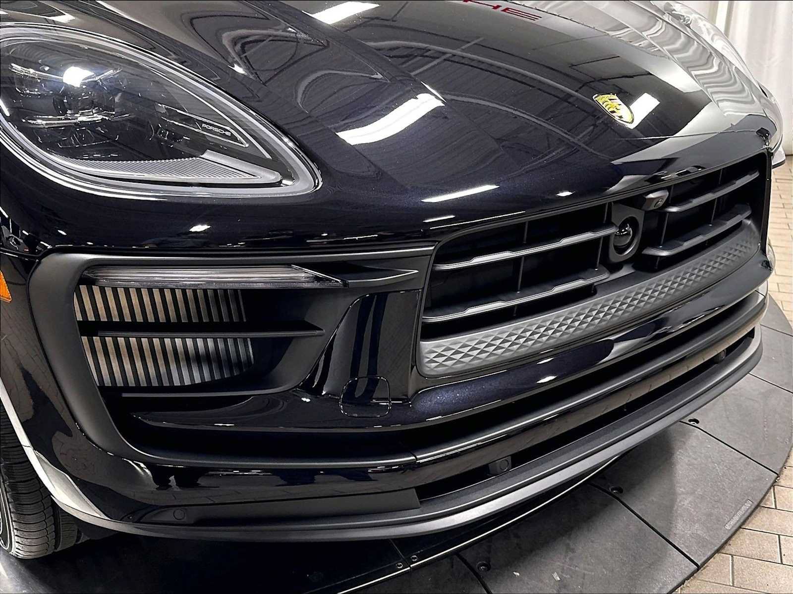 New 2026 Porsche Macan S AWD/4WD image 32