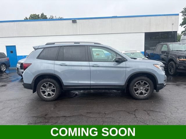 Used 2024 Honda Passport TrailSport image 1
