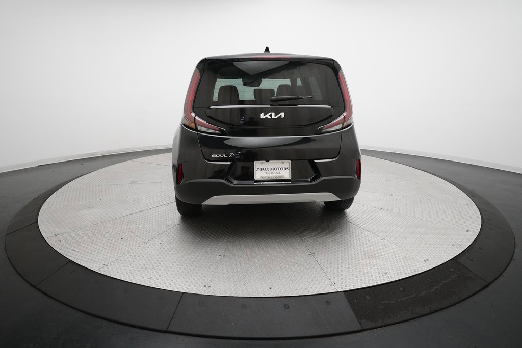 Used 2023 Kia Soul LX w/ LX Technology Package image 25