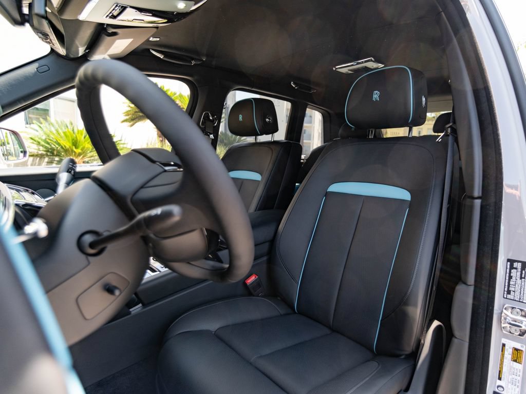 New 2026 Rolls-Royce Cullinan AWD/4WD image 27