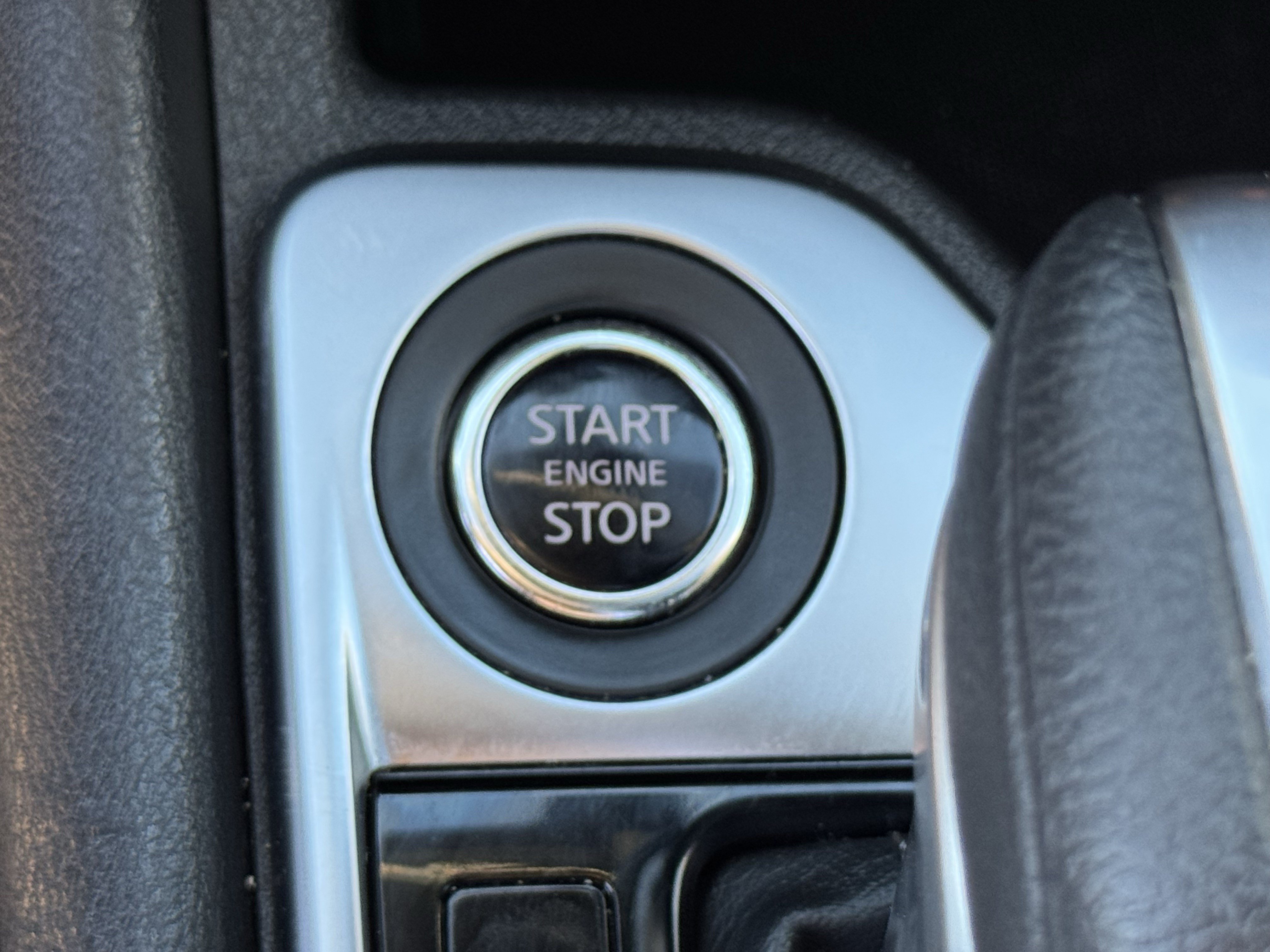 Used 2025 Nissan Sentra SV w/ Trunk Package FWD image 19