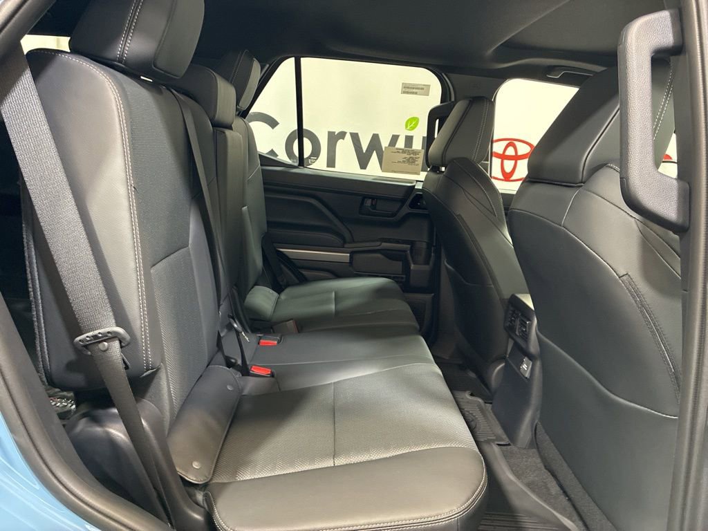 Certified 2026 Toyota 4Runner TRD Off-Road Premium AWD/4WD image 6