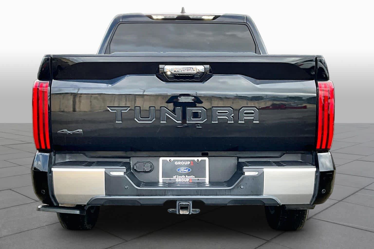 Used 2024 Toyota Tundra Limited w/ Power Package AWD/4WD image 5
