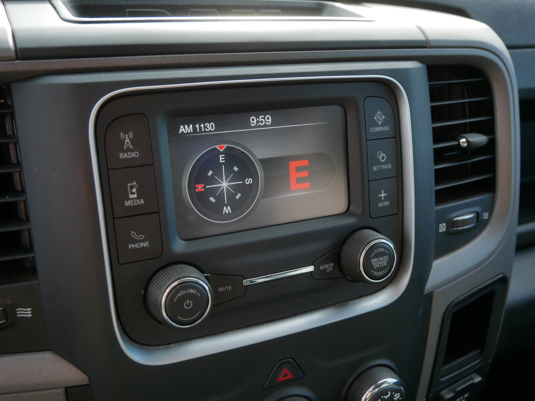 Certified 2023 RAM 1500 Tradesman w/ Tradesman SXT Package image 31