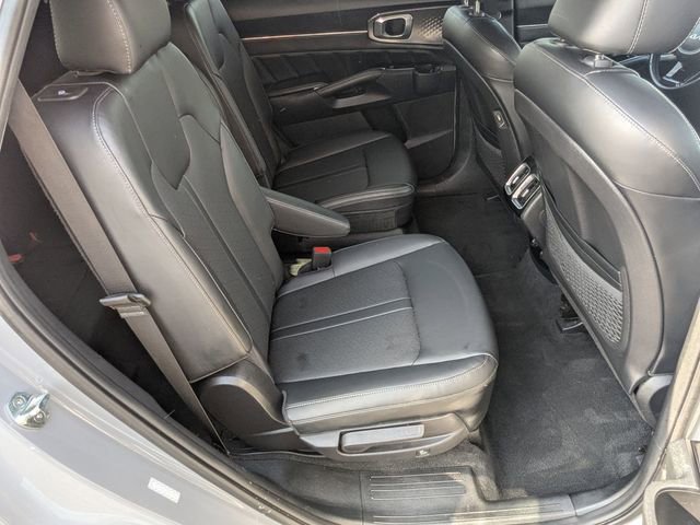Used 2022 Kia Sorento SX image 22