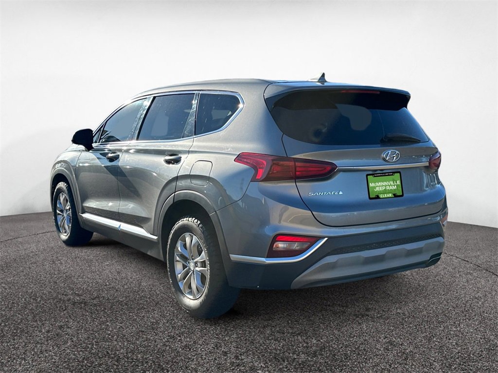 Used 2019 Hyundai Santa Fe SEL image 3