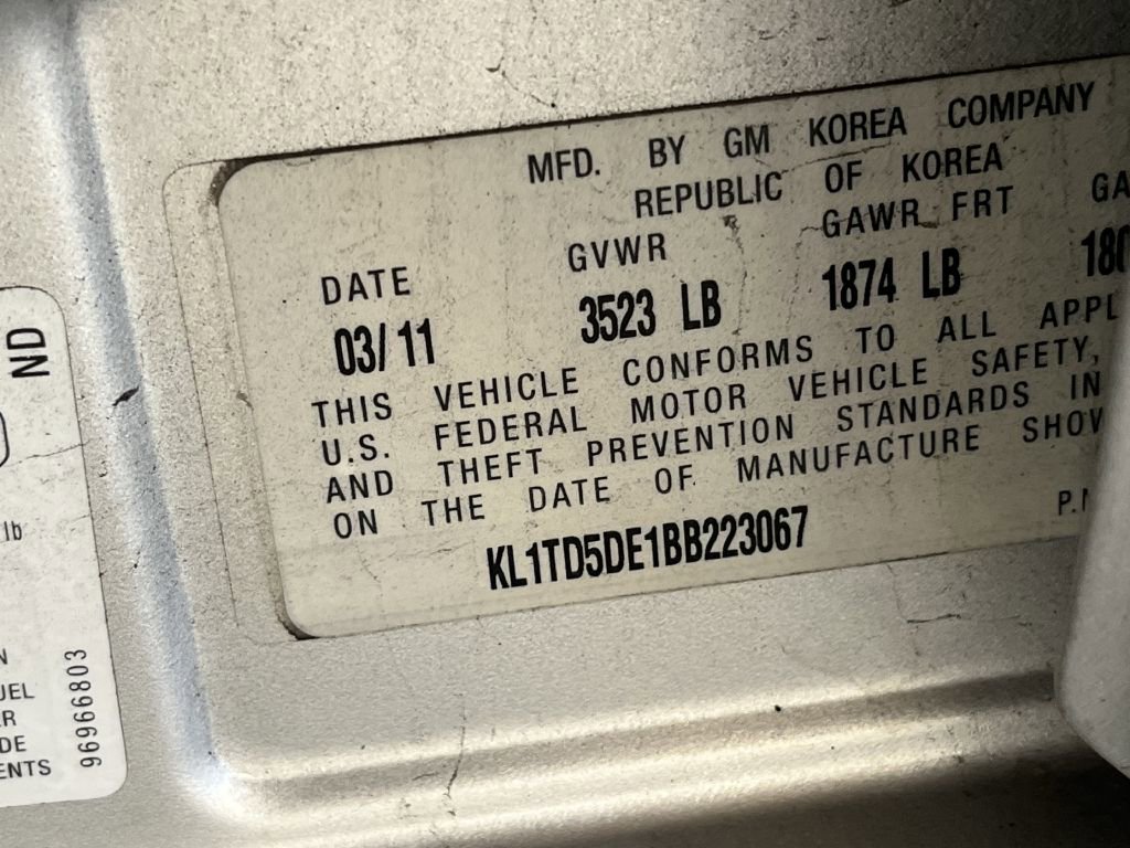 Used 2011 Chevrolet Aveo LT image 8