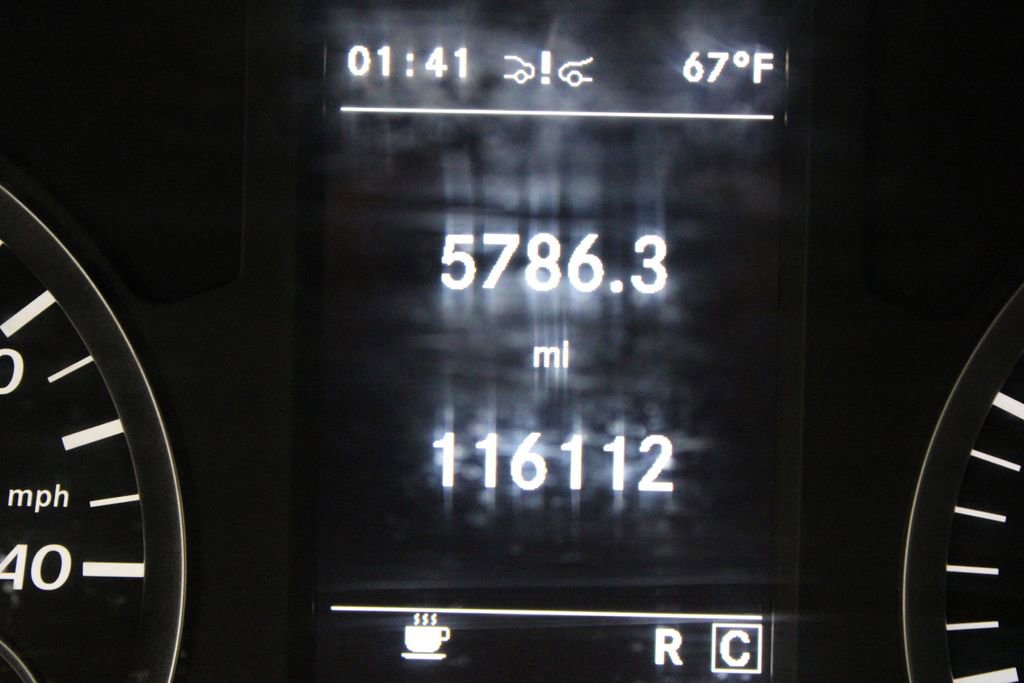 Used 2018 Mercedes-Benz Metris Passenger image 24