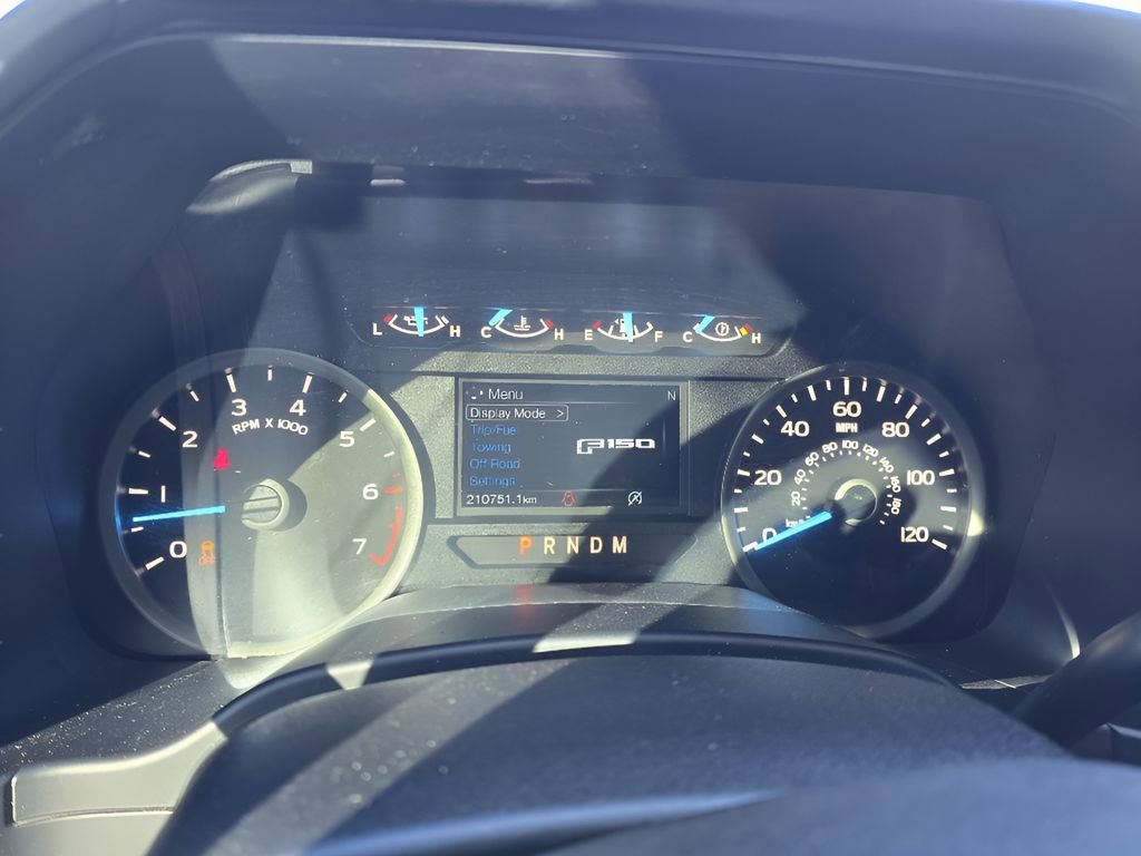 Used 2018 Ford F150 XLT w/ XTR Package image 21