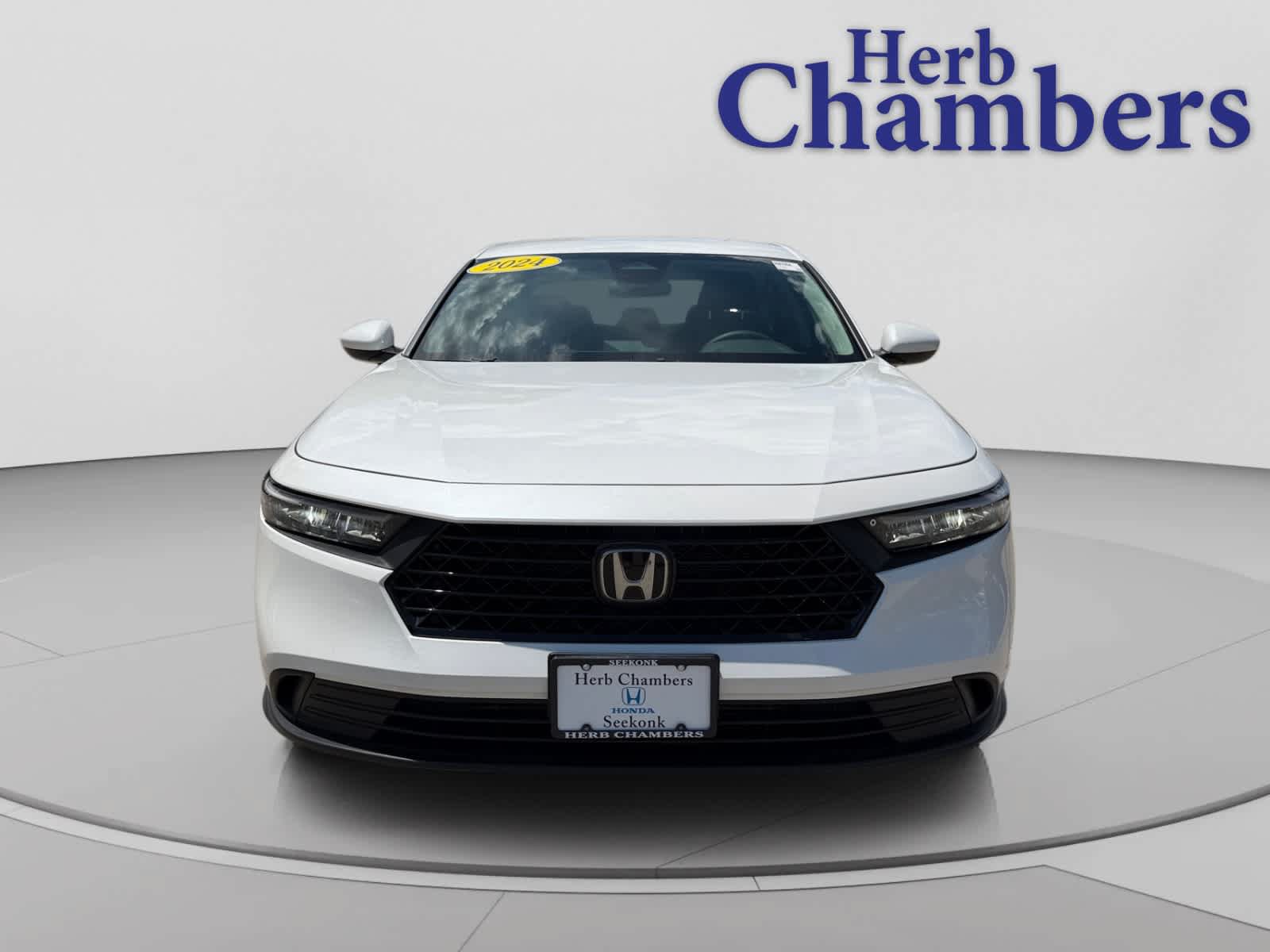 Used 2024 Honda Accord LX image 2