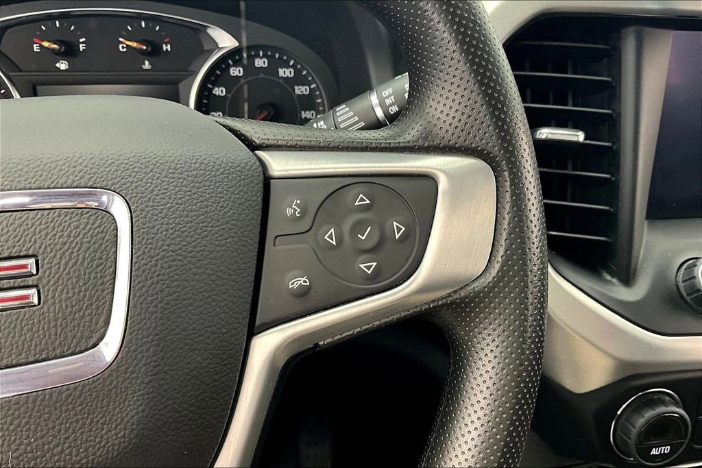 Used 2023 GMC Acadia SLE w/ Driver Convenience Package image 19