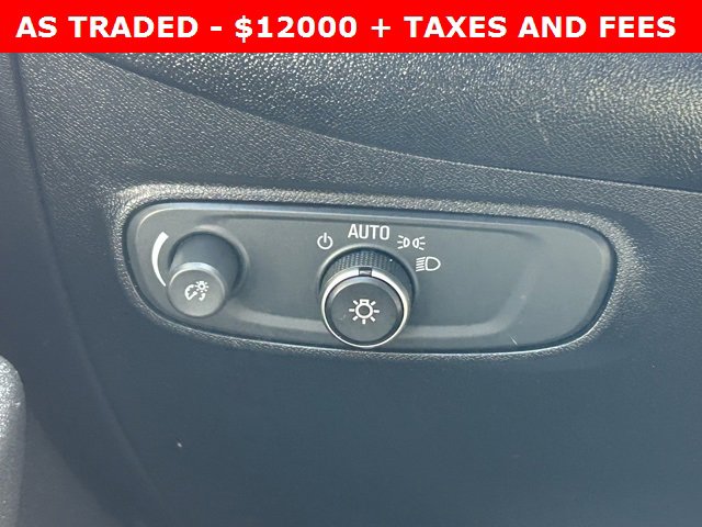 Used 2018 Chevrolet Equinox LT image 20