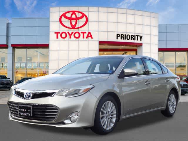 Used 2014 Toyota Avalon Limited FWD video 1