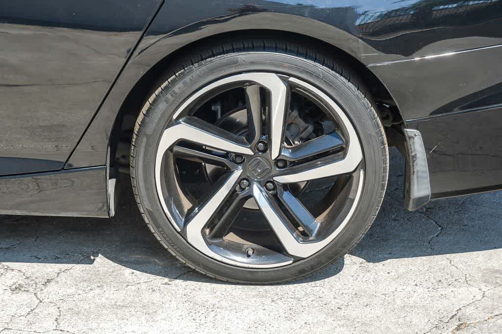 Used 2019 Honda Accord Sport image 11